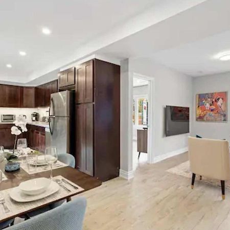 Casa St Clair - Suite -Style Suite W Lrg Patio Toronto Exterior foto